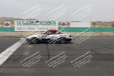 media/Jun-01-2025-CalClub SCCA (Sun) [[eae223c5dd]]/Group 5/Race (Front Straight)/